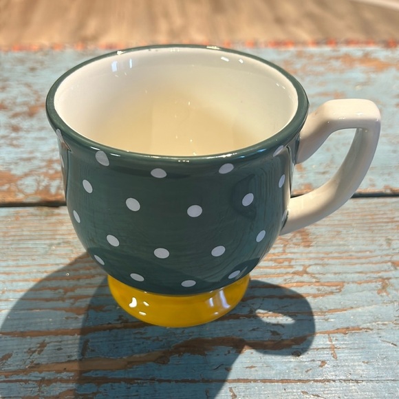 The Pioneer Woman Other - Pioneer Woman Footed Polka Dot Coffee Mug 15 oz